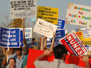 California_farms_anti-water-policy_rally